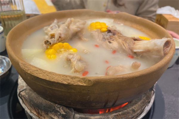 骨头汤烫菜