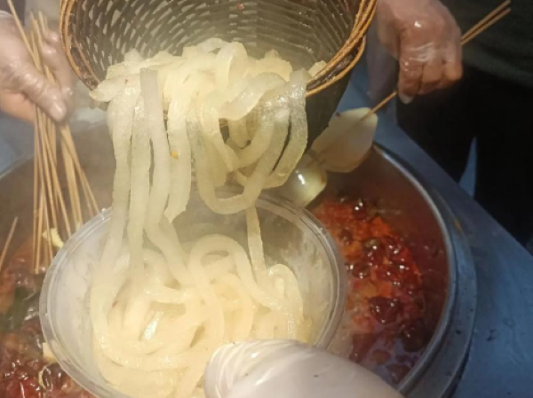 甘小胖麻辣烫加盟费多少钱 甘小胖麻辣烫加盟费多少钱