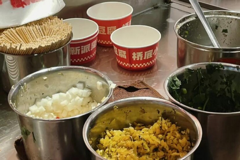桥头臭豆腐