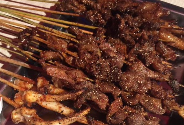 嘟嘟烤肉加盟费多少钱