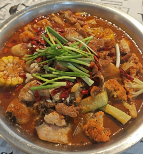朱世鸿钢盆水煮鱼加盟费多少