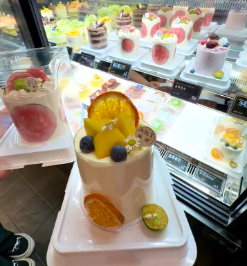 爱里蛋糕店