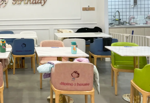 小茉家儿童餐厅