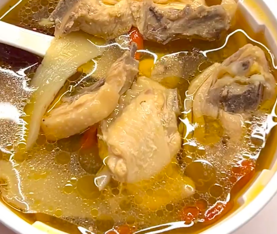 真世味油饼母鸡汤馆