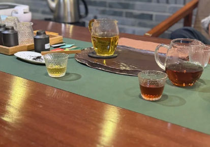蒙顿茶膏