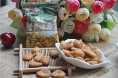 想致富就加盟超感觉休闲食品店