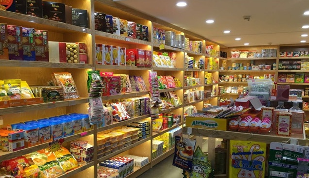 零食码头中型店加盟