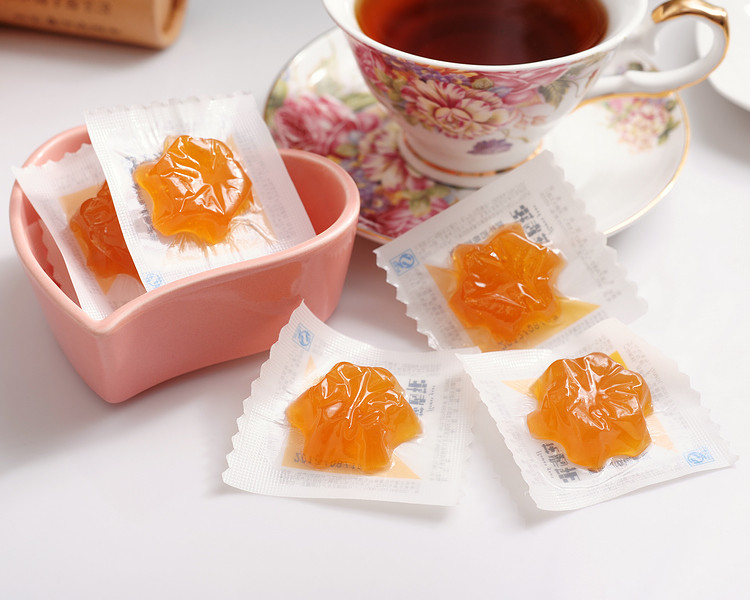 开亲友亲零食店挣钱吗？