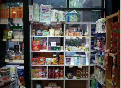 零食语小型店加盟