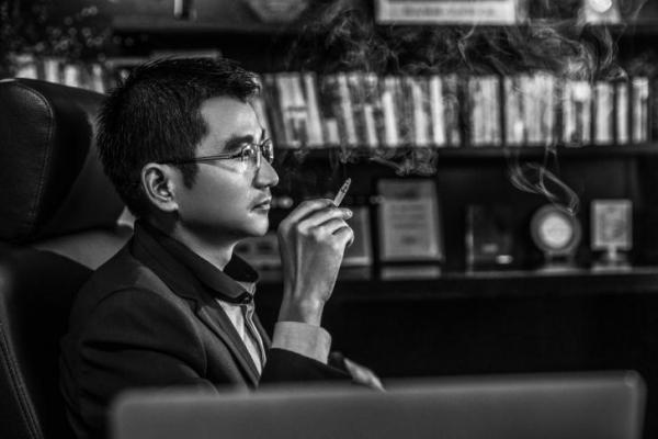 萌贱之后 三只松鼠再推火爆节日IP