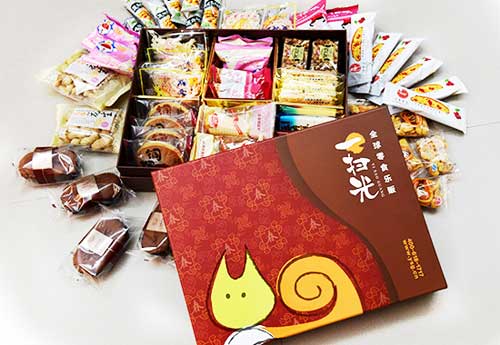 一扫光零食店