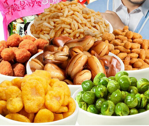 俏吧零食加盟